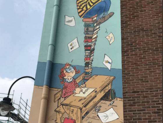 Stripmuur 'Dokus de leerling' in Zespenningenstraat
