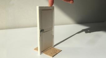 Tentoonstelling. A Hypothesis of a Door