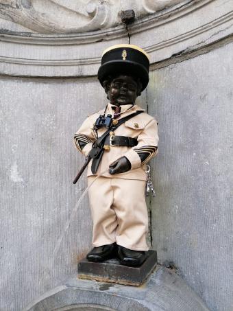 Manneken-Pis en de 'Gendarme de Saint-Tropez'