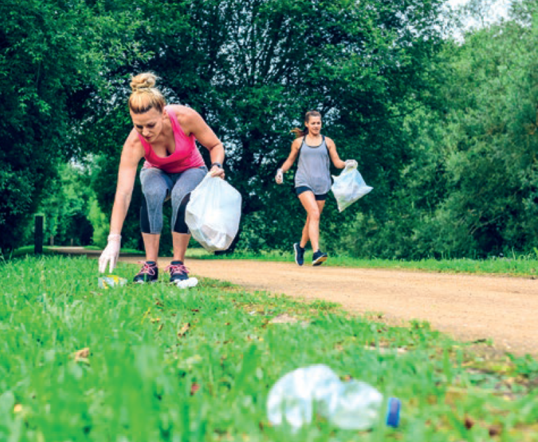 Plogging: lopen en afval opruimen