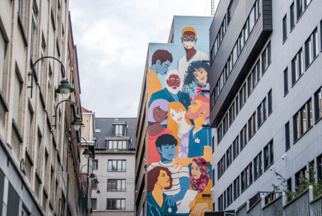 Muurschildering ter ere van het zorgpersoneel